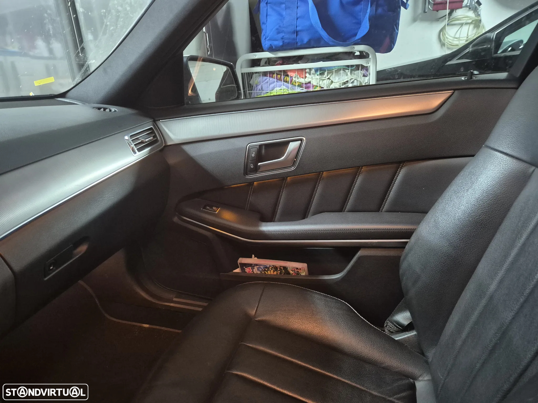 Mercedes-Benz E 300 - 6