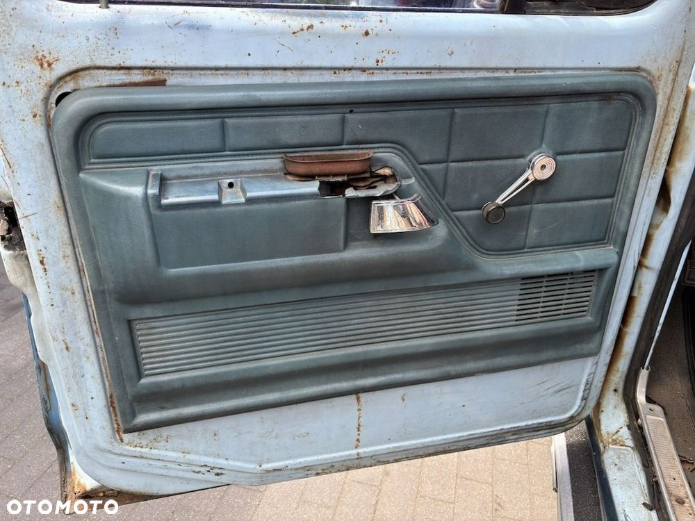 Ford Inny - 28