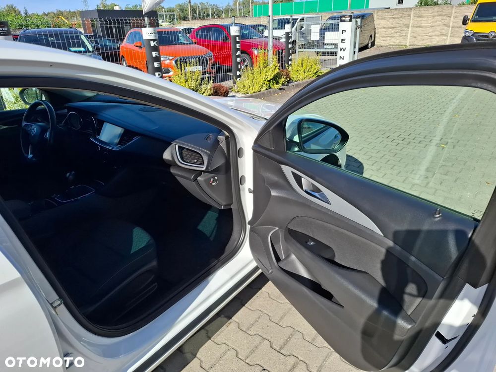 Opel Insignia - 27