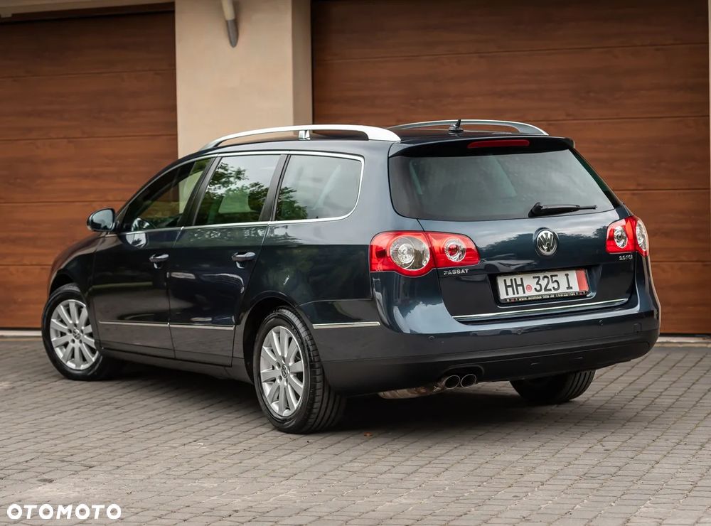 Volkswagen Passat 2.0 FSI Individual - 11