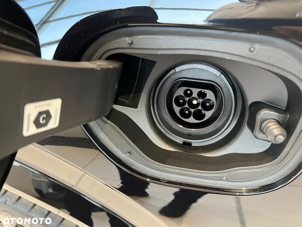 Volvo XC 90 T8 AWD Plug-In Hybrid Ultra Black Edition 7os - 37