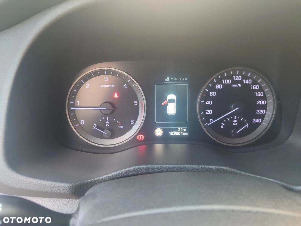Hyundai Tucson 2.0 CRDI BlueDrive Style 2WD - 11