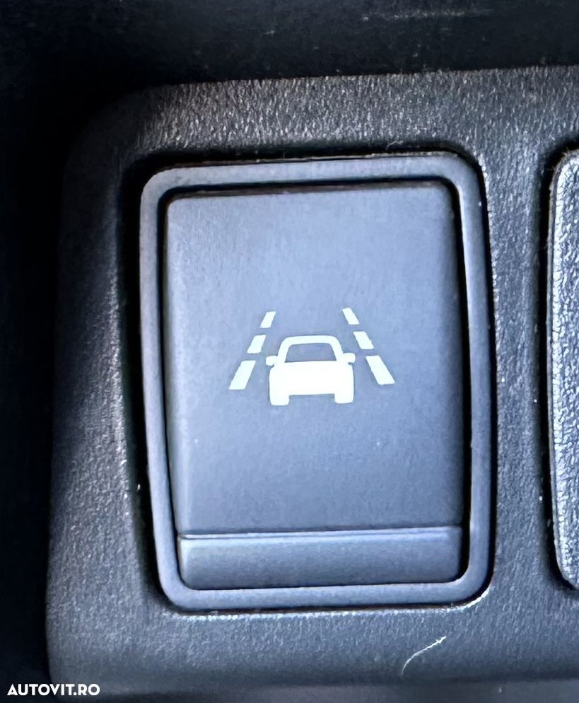 Nissan Qashqai 1.5 DCI TEKNA+ - 33