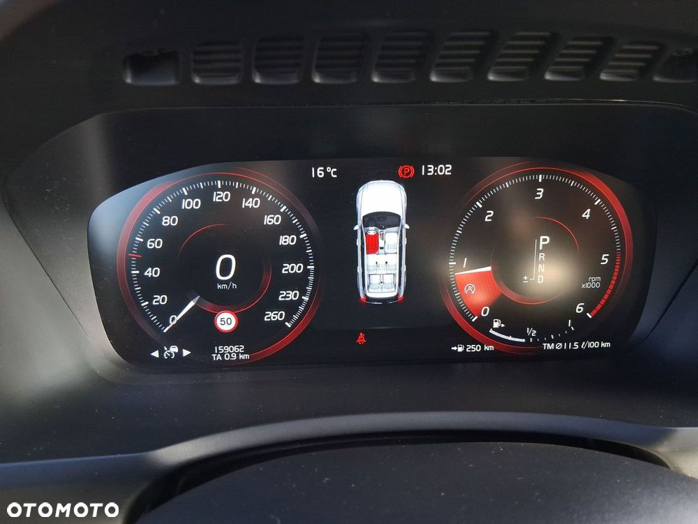 Volvo XC 90 - 13