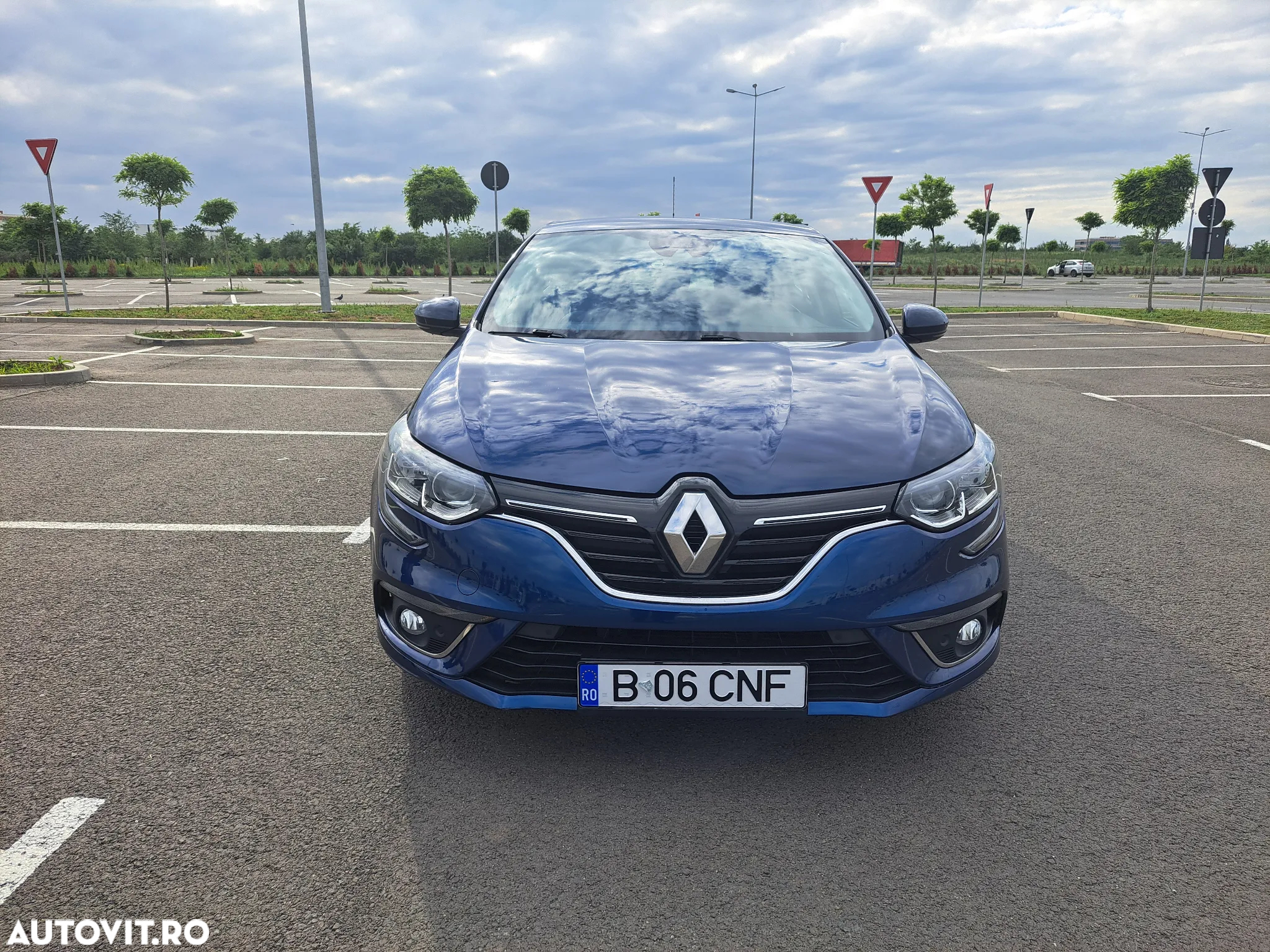Renault Megane - 19