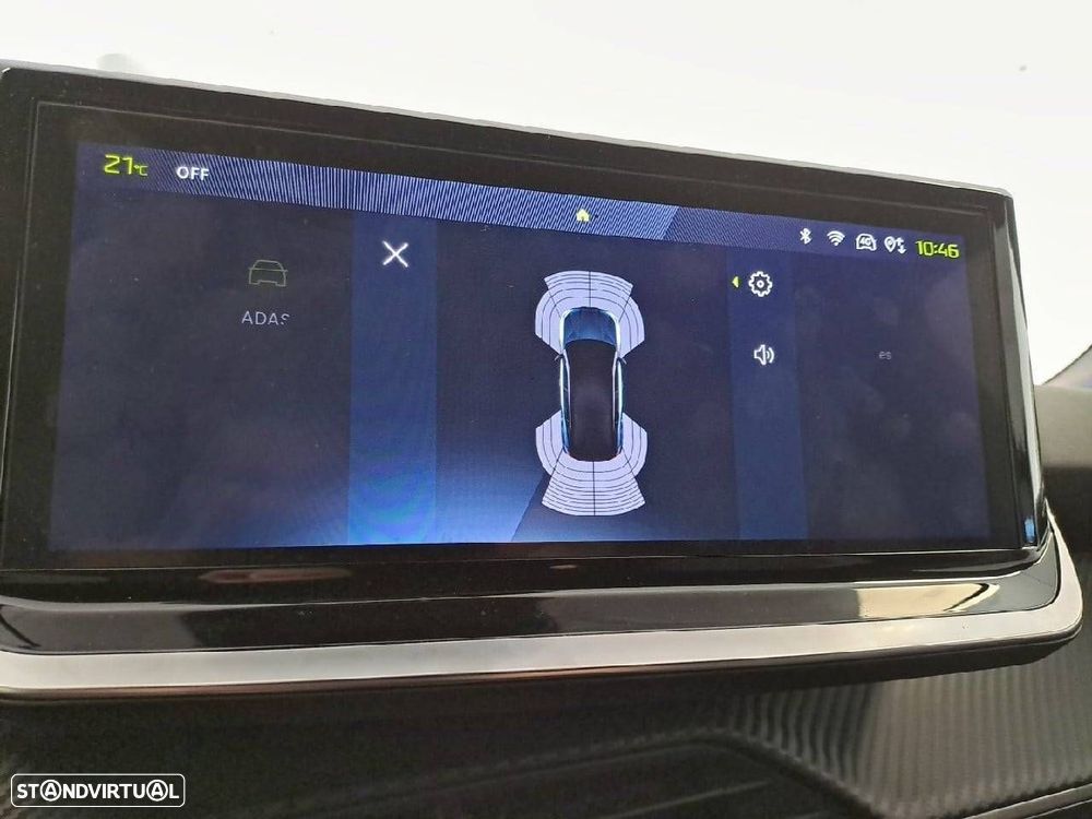 Peugeot e-2008 54 kWh Allure - 25