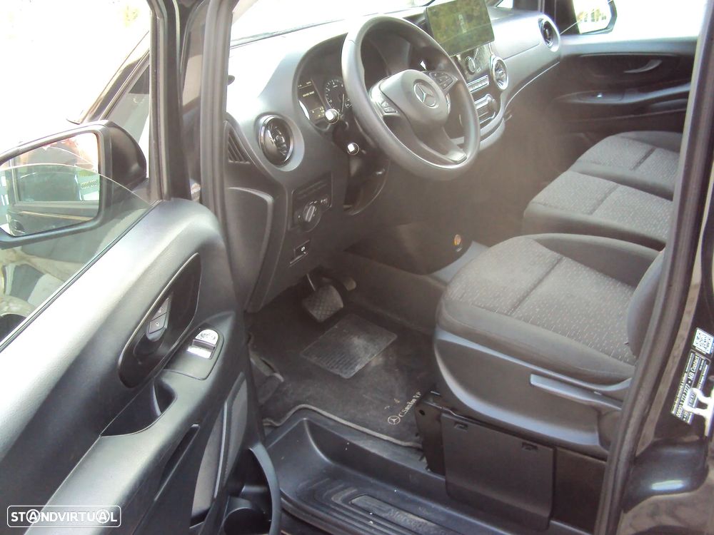 Mercedes-Benz Vito Tourer Extra-Longa Aut. PRO - 10