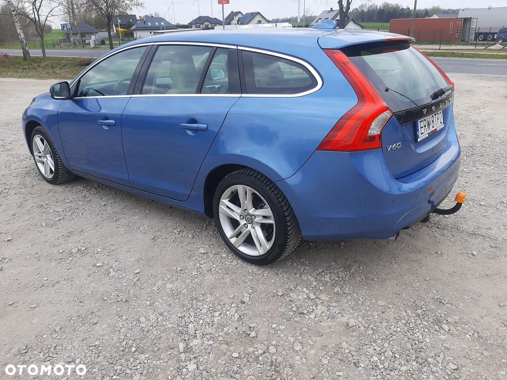 Volvo V60 D4 Business Edition - 12