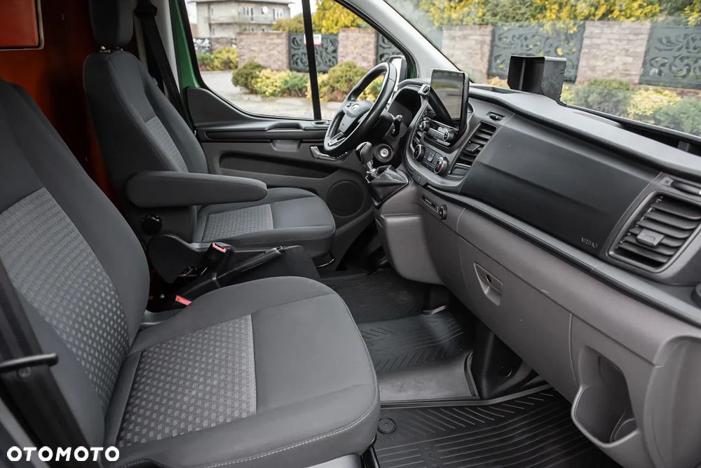 Ford Transit Custom - 22
