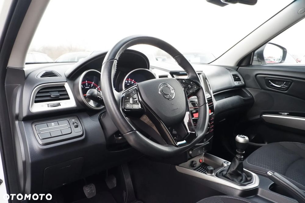 SsangYong/KGM Tivoli 1.6 Sharp - 25