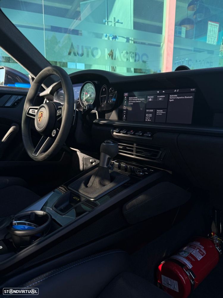 Porsche 911 Série F - 38