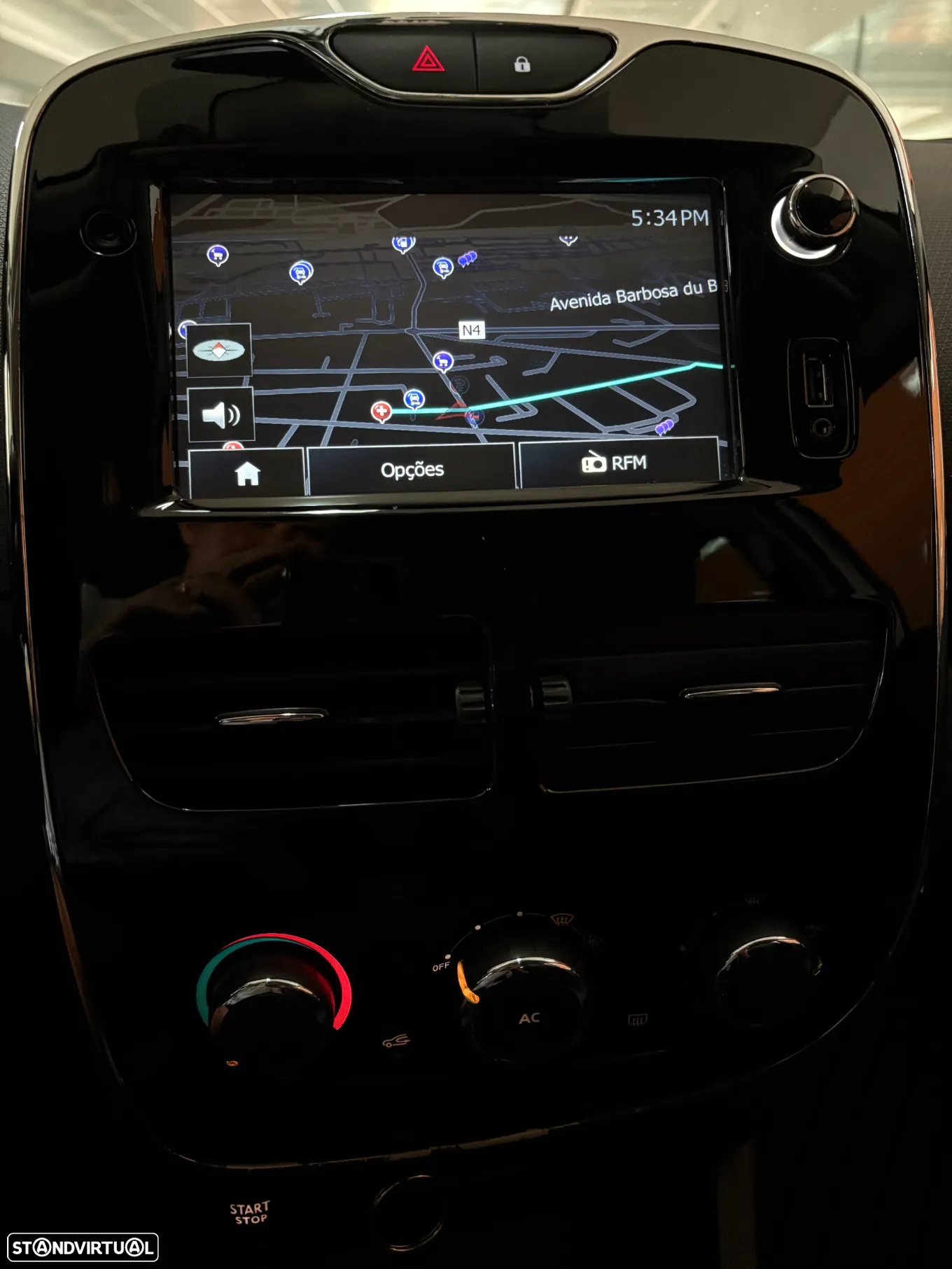 Renault Clio Sport Tourer (Energy) dCi 90 Start & Stop LIMITED - 10