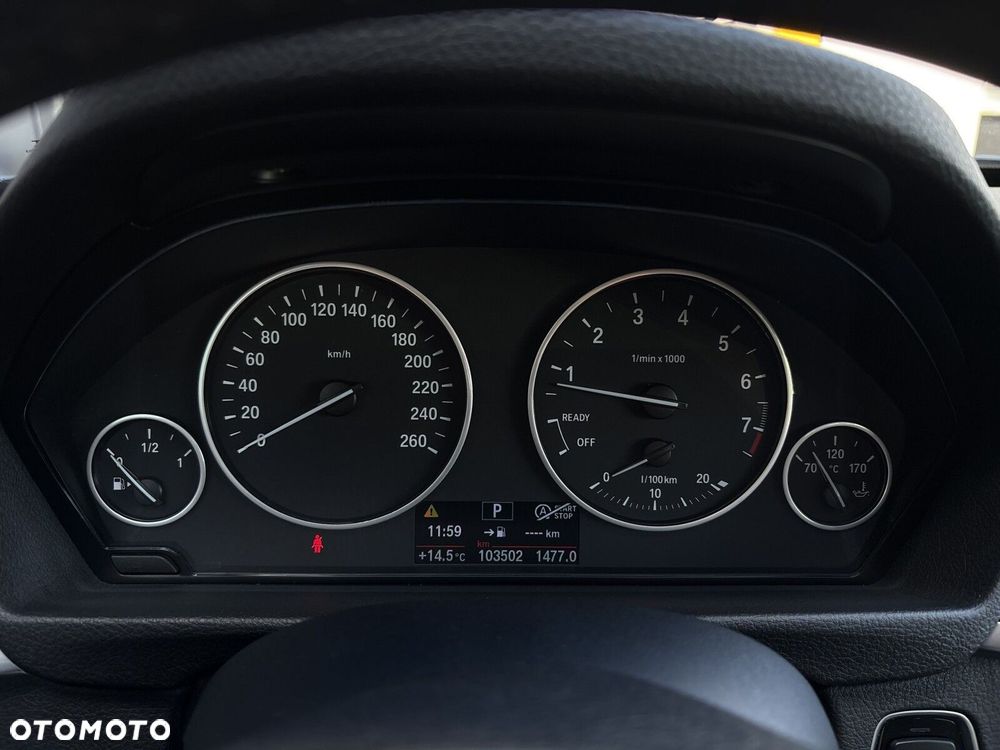 BMW 3GT 320i xDrive - 15