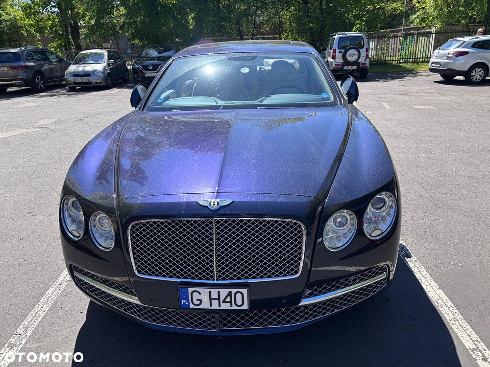 Bentley Flying Spur W12 - 14