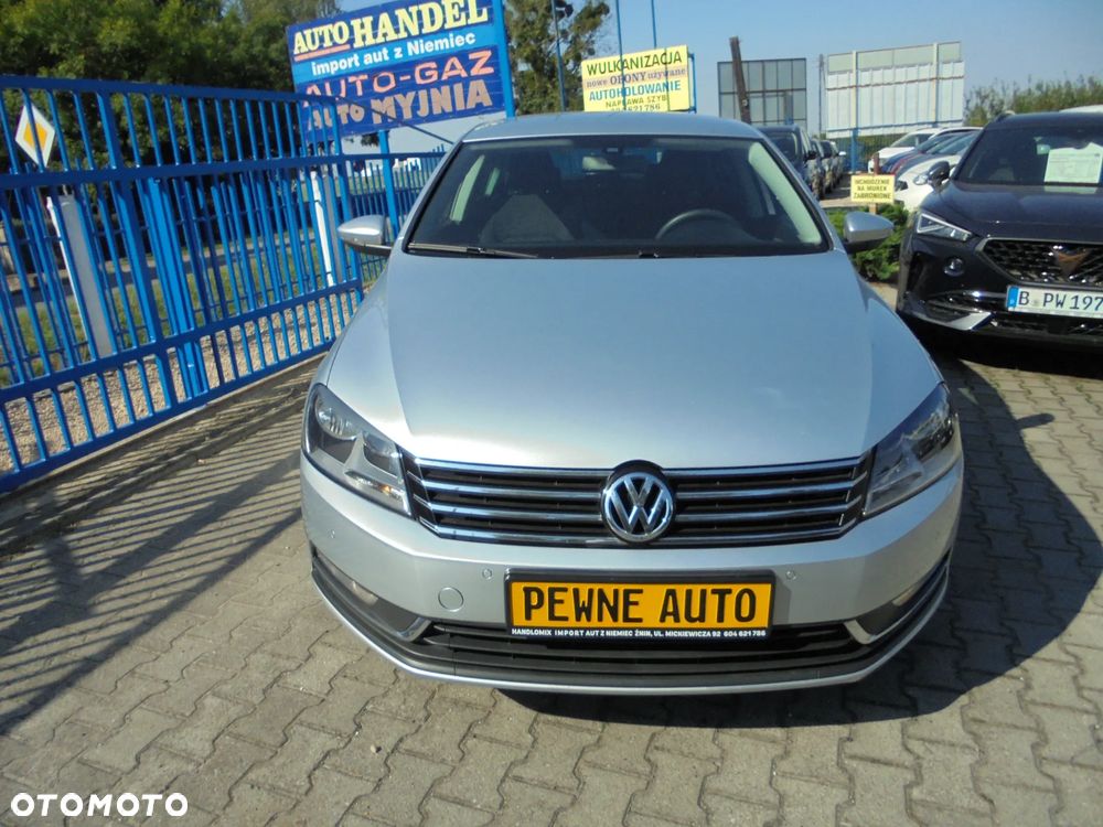 Volkswagen Passat 2.0 TDI Comfortline - 29