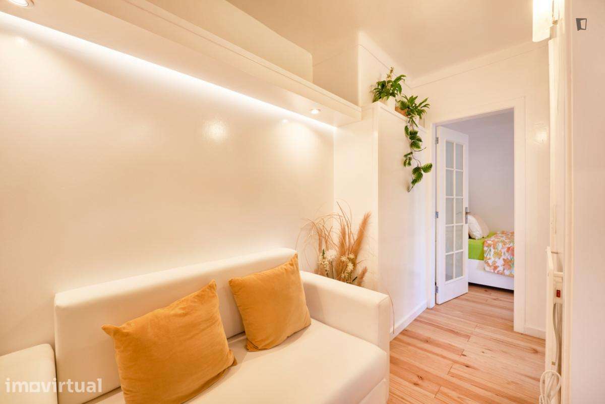 Apartamento com 1 quartos - localizado em Alvalade Lisbon - Grande imagem: 2/48