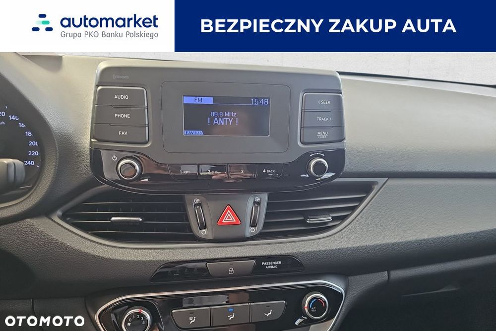 Hyundai i30 1.5 DPI Classic + - 18
