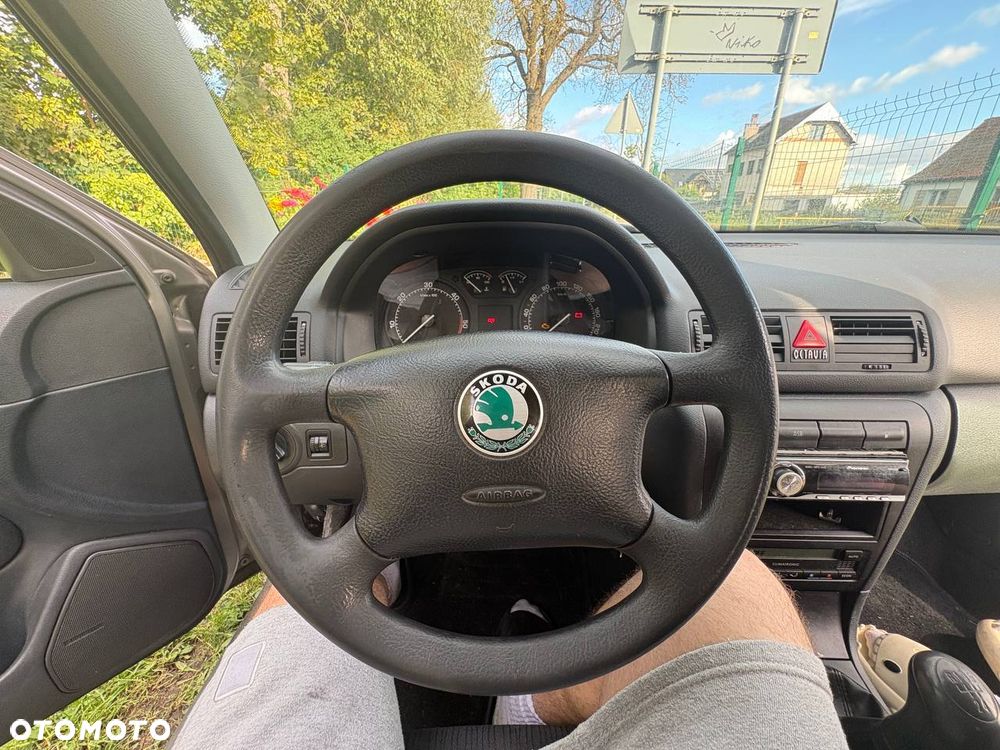 Skoda Octavia 1.9 TDI Tour - 2