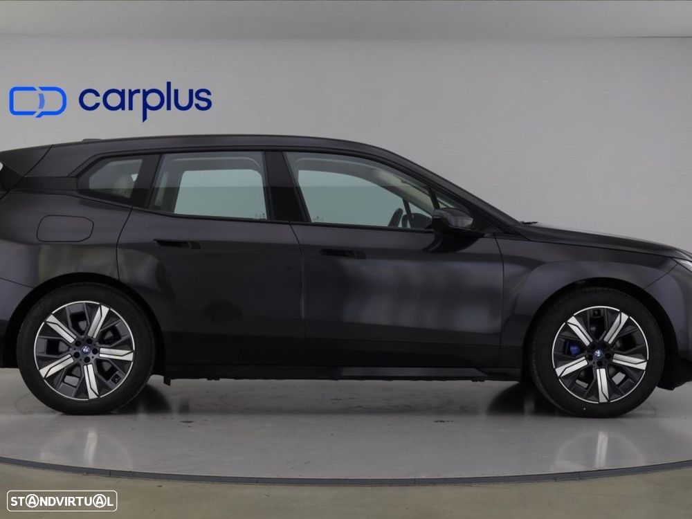BMW iX xDrive 40 Pack Desportivo - 8