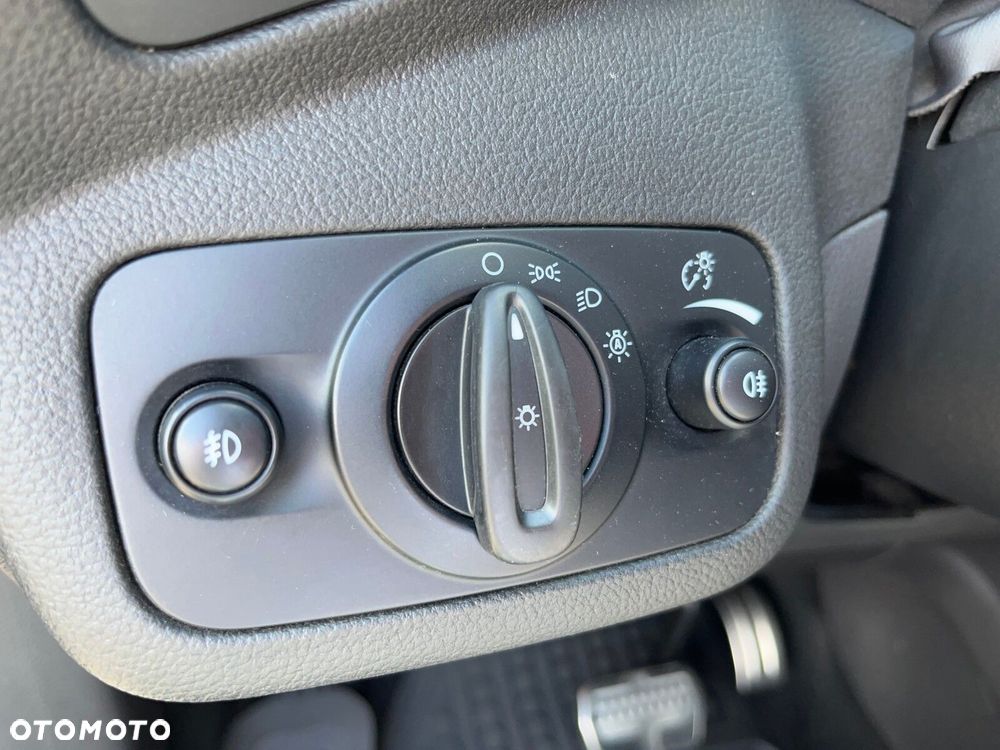 Ford Kuga - 26