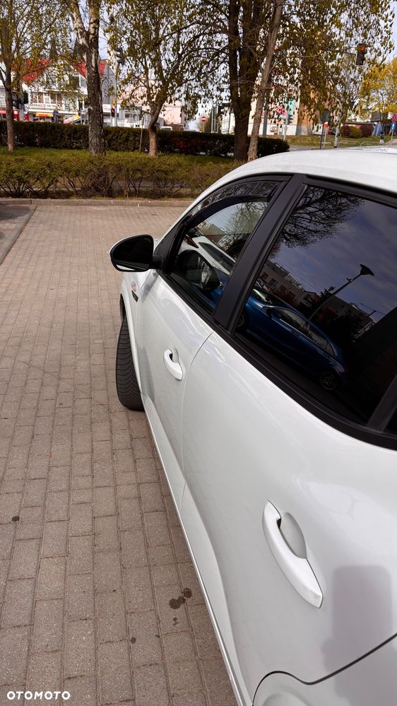 Dacia Sandero - 5