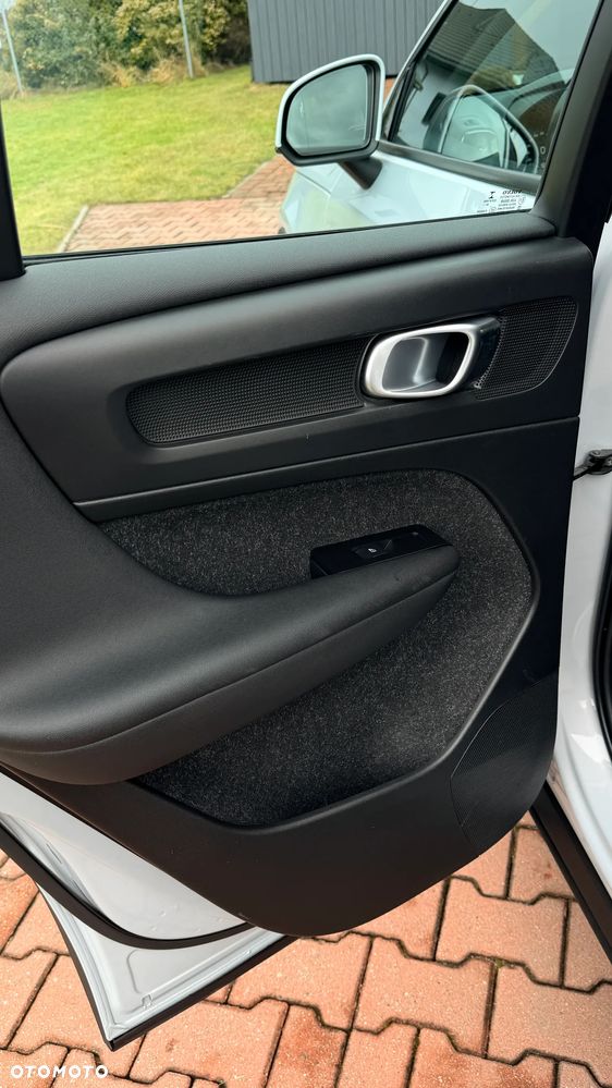 Volvo XC 40 T2 Essential - 29