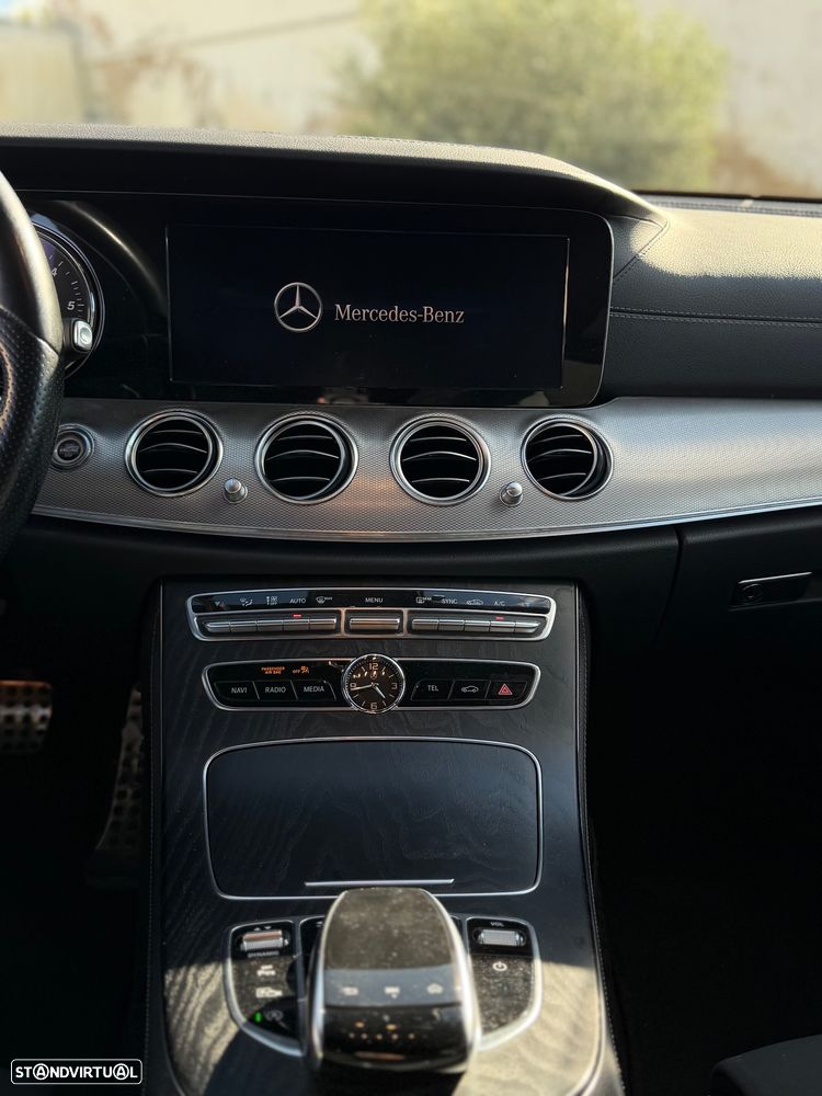 Mercedes-Benz E 220 d AMG Line - 11