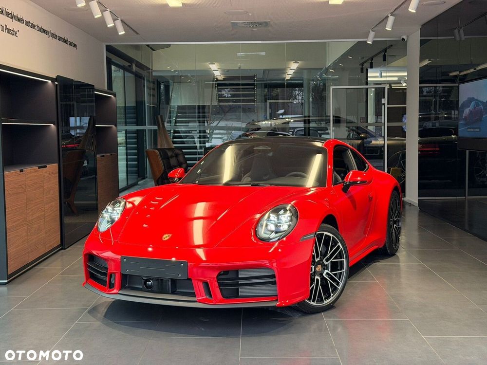 Porsche 911 Carrera - 3