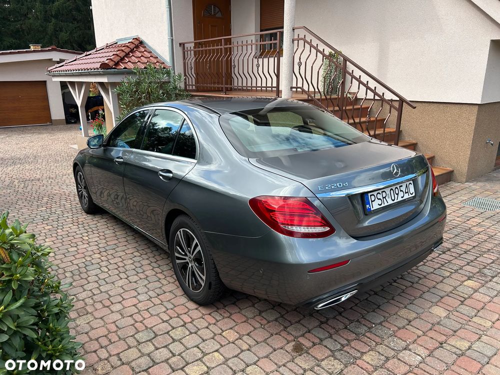 Mercedes-Benz Klasa E 220 d Avantgarde - 4