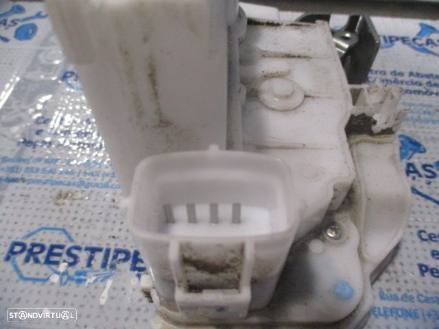 Fecho 519839440 FIAT TIPO 2 FASE 2 2020 1.3JTD 95CV 5P BRANCO FD 4 PINOS - 4