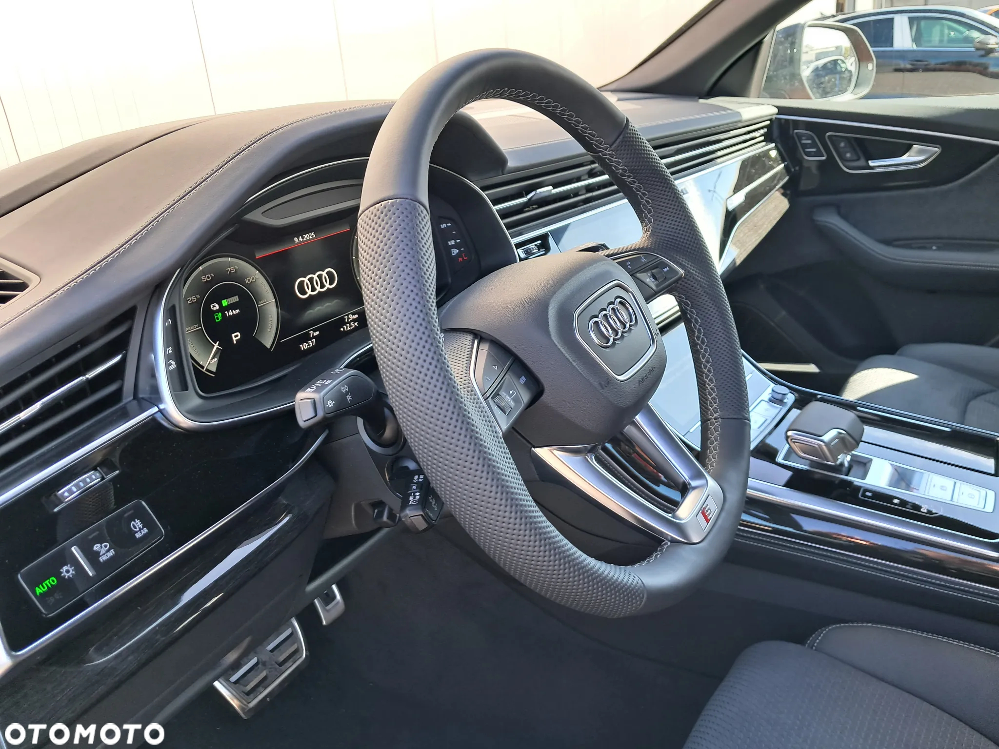 Audi Q8 55 TFSI e PHEV Quattro Tiptronic - 10