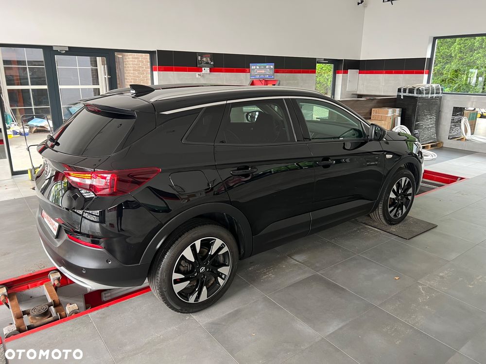 Opel Grandland X 1.2 T GPF Edition Business Pack S&S - 11