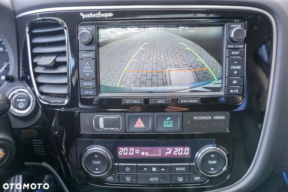 Mitsubishi Outlander - 17