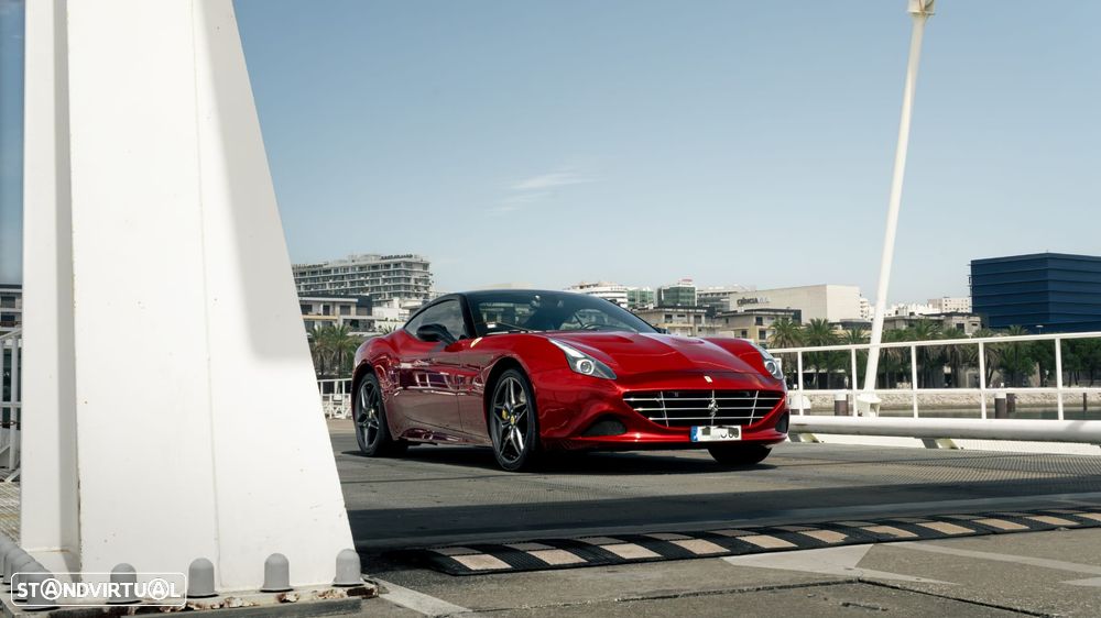 Ferrari California T — fotografia 2