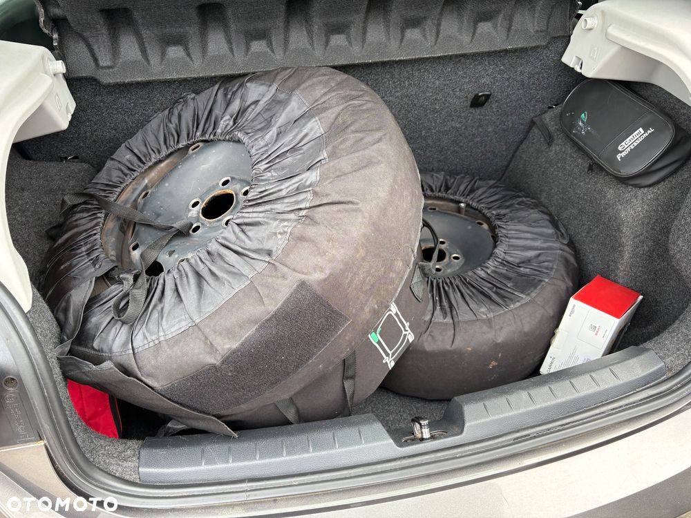 Seat Ibiza 1.4 16V Style - 8