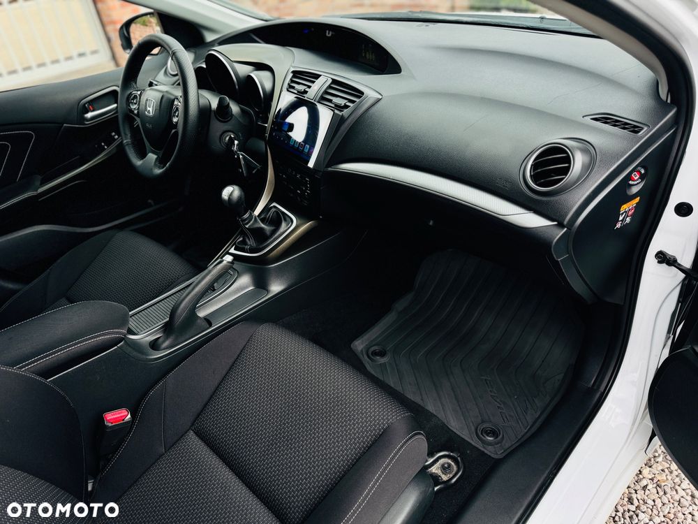 Honda Civic 1.4 i-VTEC Elegance - 15