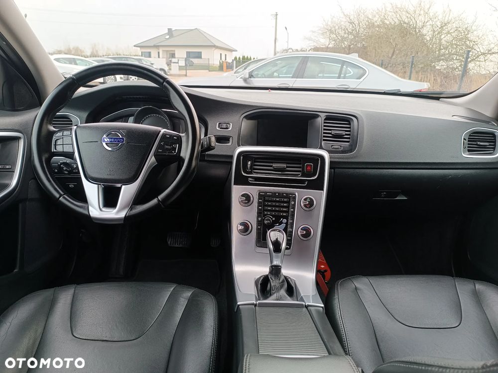 Volvo V60 D2 Drive-E Summum - 31