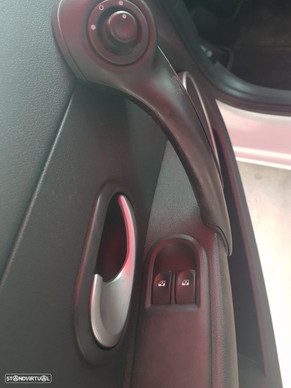 Renault Clio 1.5 dCi Fairway - 6