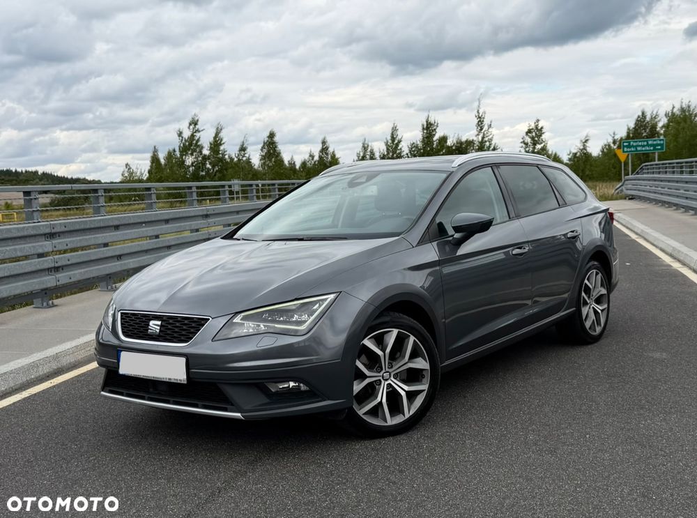 Seat Leon 2.0 TDI Xcellence S&S DSG - 3
