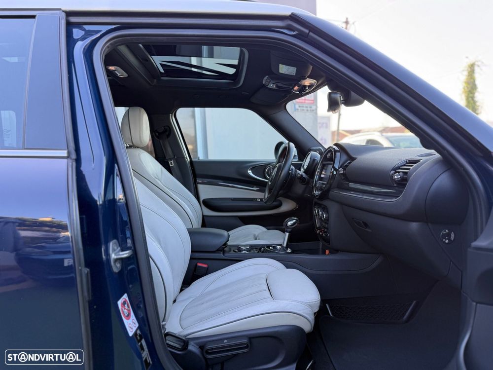 MINI Clubman Cooper SD ALL4 Auto Desportiva - 15
