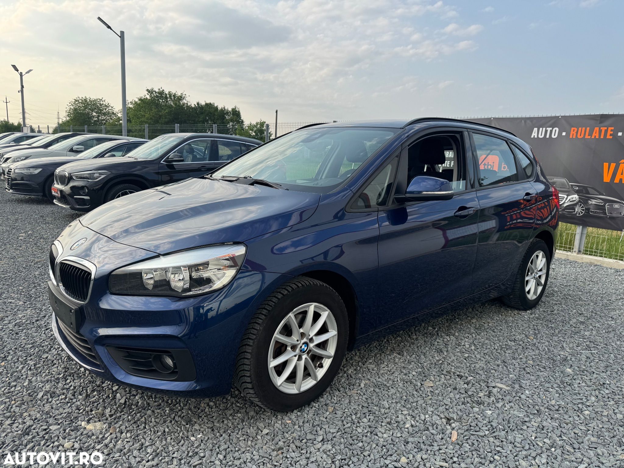 BMW Seria 2 218d Active Tourer Advantage - 1