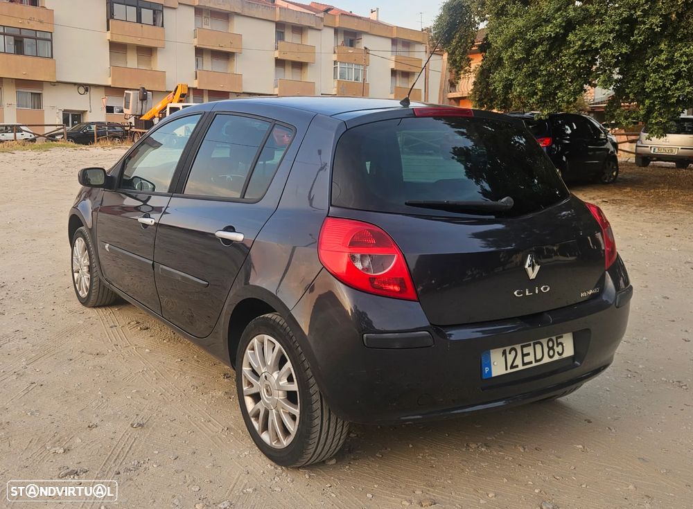 Renault Clio 1.2 16V Dynamique - 6