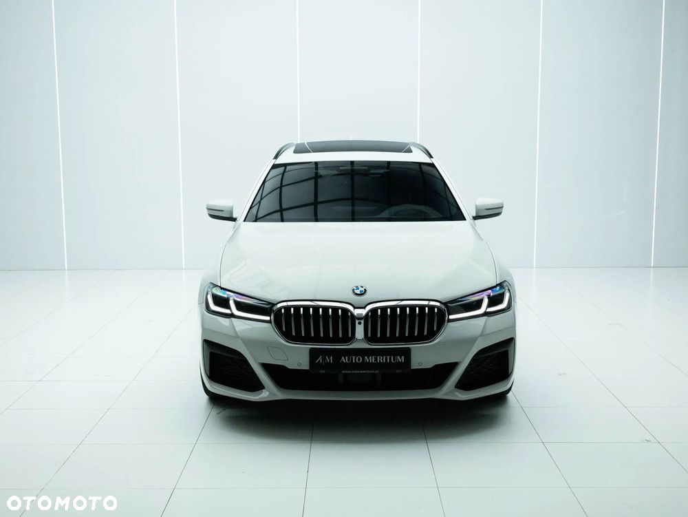 BMW Seria 5 530i xDrive M Sport sport - 2