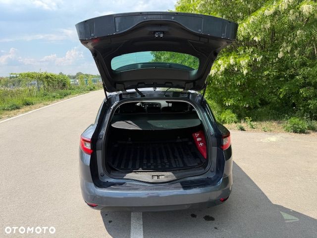 Renault Megane 1.6 SCe Limited - 16