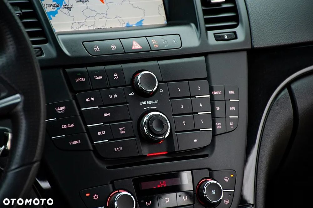 Opel Insignia 1.6 Turbo Sport - 28