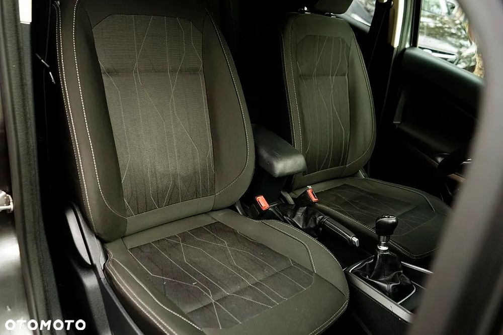 Ford EcoSport - 21