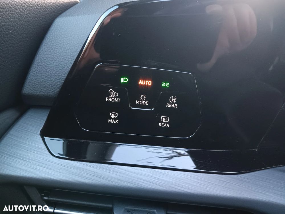 Volkswagen Golf 2.0 TDI 150CP DSG Style - 14