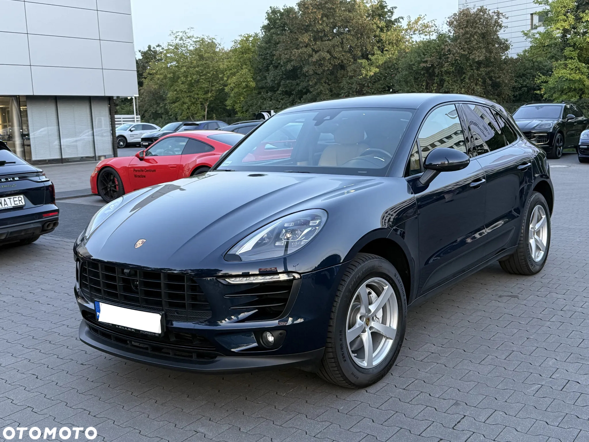 Porsche Macan Standard - 8