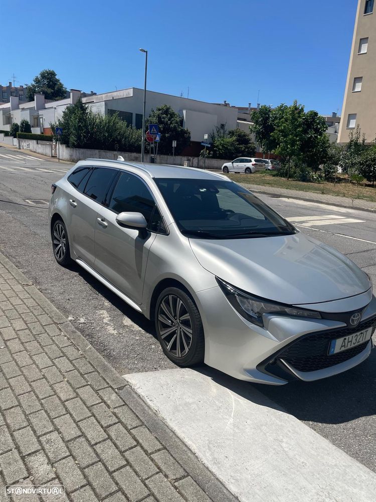 Toyota Corolla Touring Sports 1.8 Hybrid Comfort+P.Sport - 1