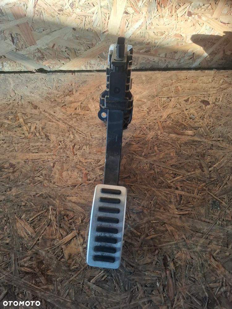 Volvo XC40 Pedał gazu / przyspieszenia 32212364/63 - 1